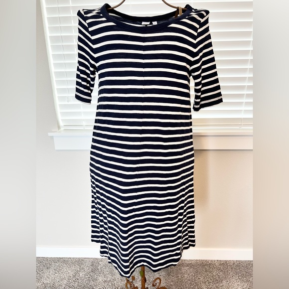 GAP T-Shirt Dress Navy Stripe - Picture 1 of 5